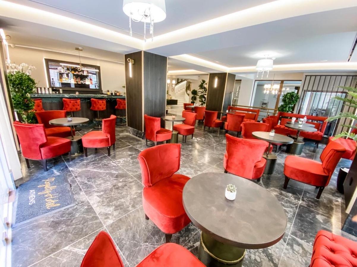 Royalty Hotel Atene Esterno foto