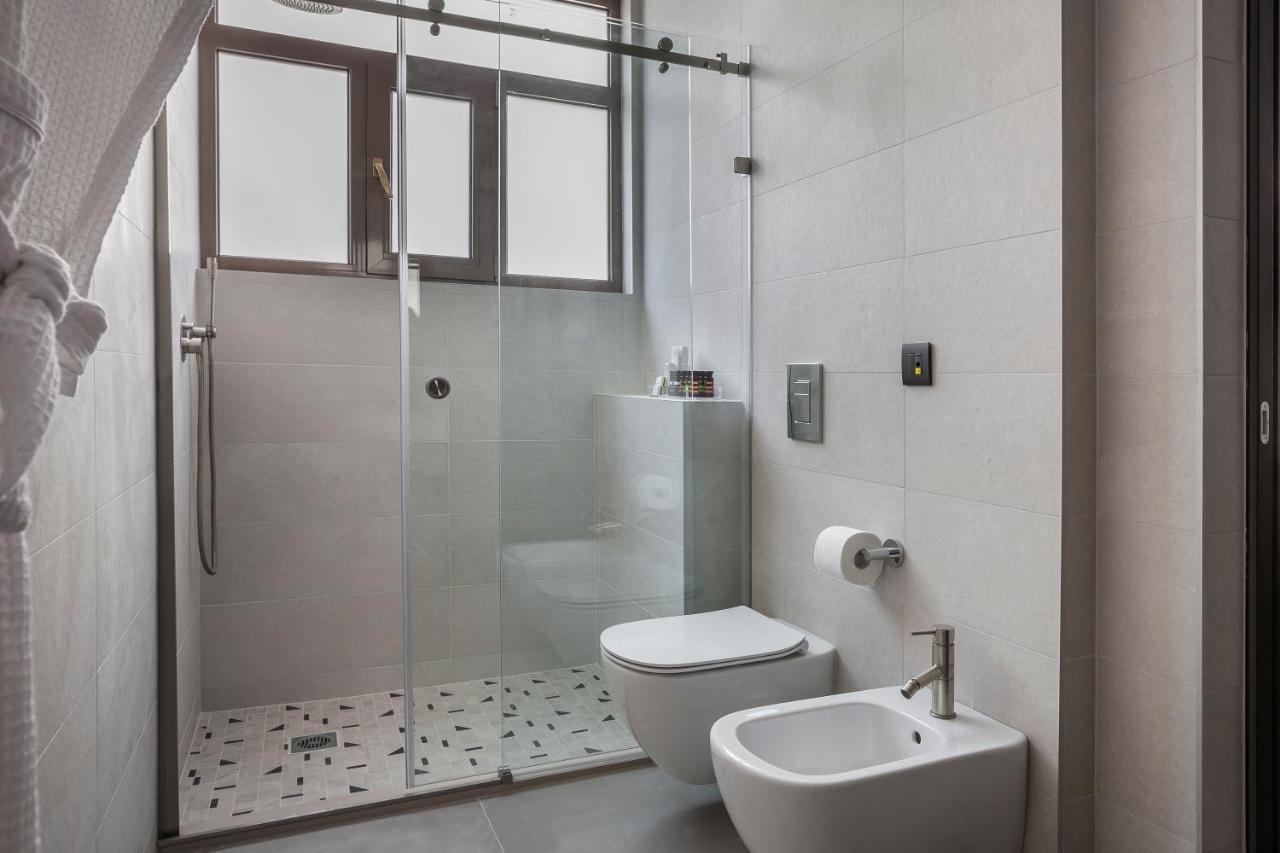 Royalty Hotel Atene Esterno foto