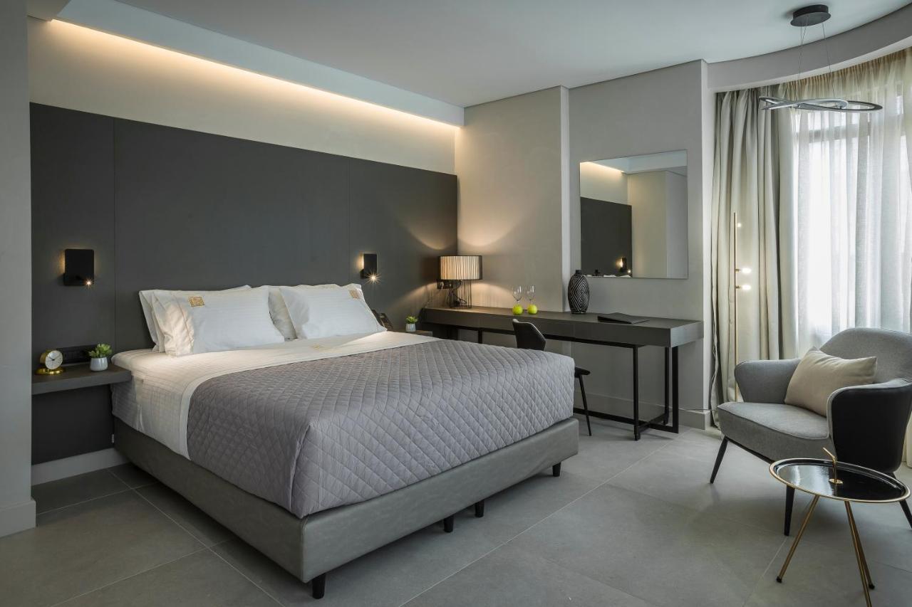 Royalty Hotel Atene Esterno foto