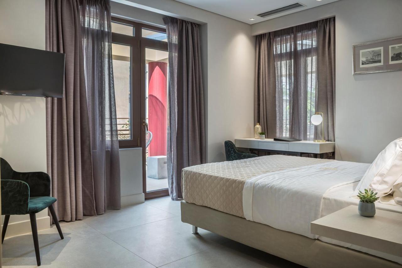 Royalty Hotel Atene Esterno foto
